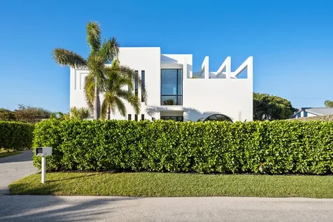 21 Hersey Drive Ocean Ridge FL 33435