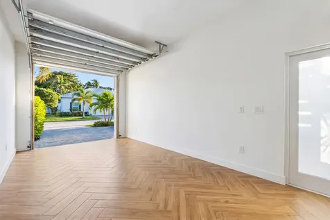 21 Hersey Drive Ocean Ridge FL 33435