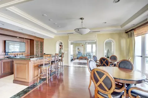 806 E Windward Way Lantana FL 33462
