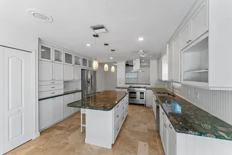 4095 Se Bay Avenue Stuart FL 34997