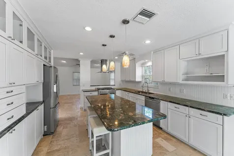 4095 Se Bay Avenue Stuart FL 34997