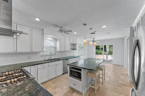 4095 Se Bay Avenue Stuart FL 34997