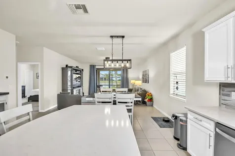 479 Se Vallarta Drive Port Saint Lucie FL 34984