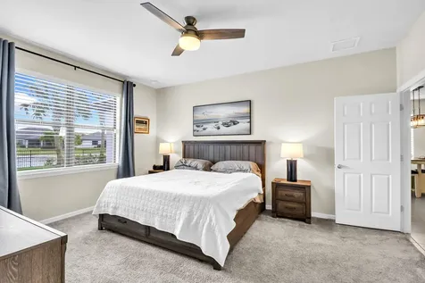 479 Se Vallarta Drive Port Saint Lucie FL 34984
