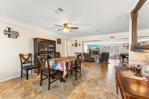 1042 Sw 23rd Avenue Boynton Beach FL 33426