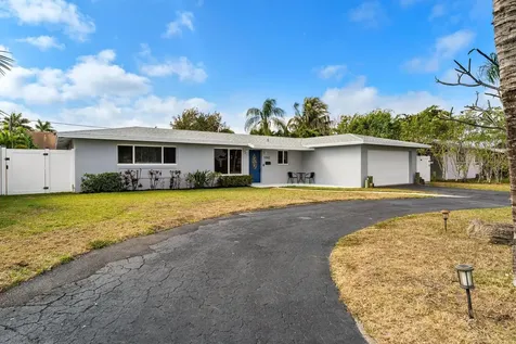 1042 Sw 23rd Avenue Boynton Beach FL 33426