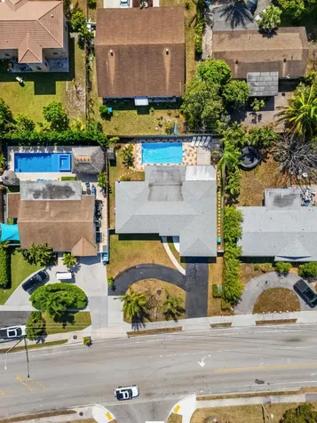 1042 Sw 23rd Avenue Boynton Beach FL 33426
