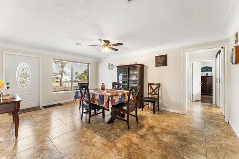 1042 Sw 23rd Avenue Boynton Beach FL 33426