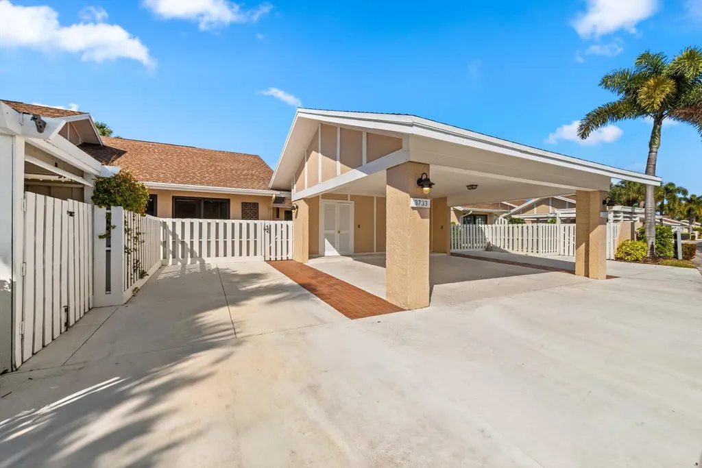 3733 Cape Pointe Circle Jupiter FL 33477