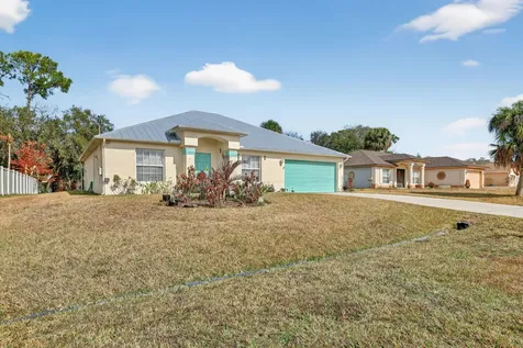 1589 Sw Fortune Road Port Saint Lucie FL 34953