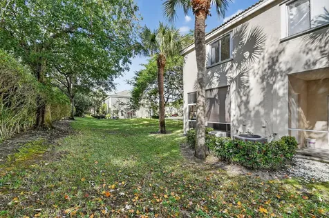 5015 Palmbrooke Circle West Palm Beach FL 33417