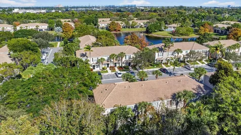 5015 Palmbrooke Circle West Palm Beach FL 33417