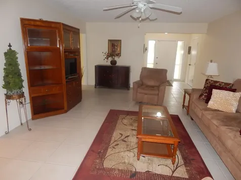 6229 Lakemont Circle Greenacres FL 33463