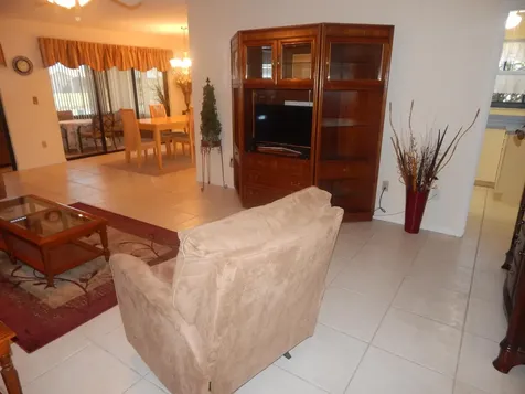6229 Lakemont Circle Greenacres FL 33463