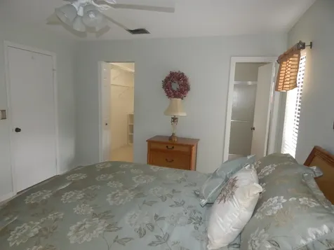 6229 Lakemont Circle Greenacres FL 33463