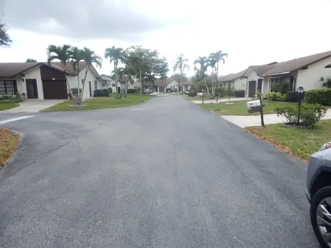 6229 Lakemont Circle Greenacres FL 33463