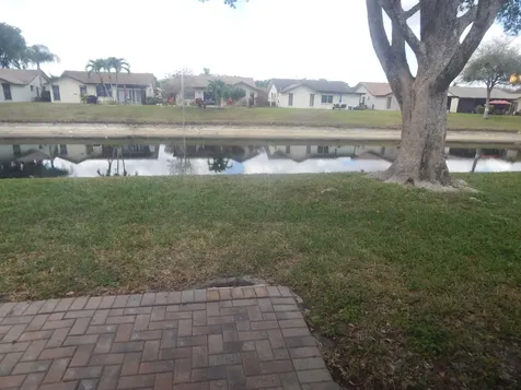 6229 Lakemont Circle Greenacres FL 33463