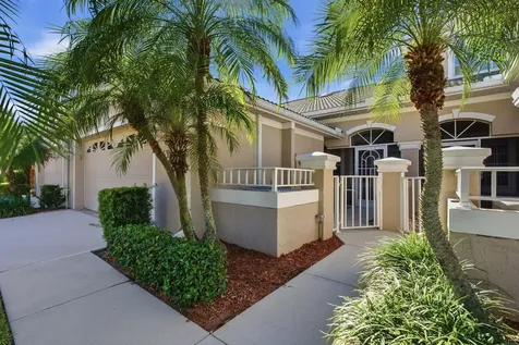 1632 SW Harbour Isles Circle Port Saint Lucie FL 34986