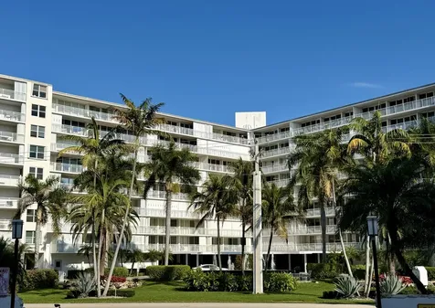 3546 S Ocean Boulevard South Palm Beach FL 33480