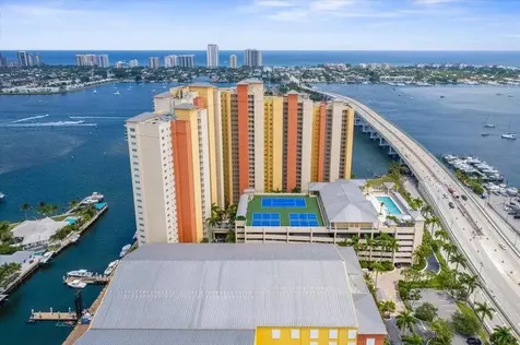 2650 Lake Shore Drive Riviera Beach FL 33404
