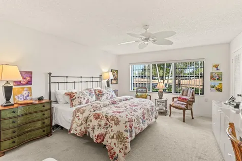 7 Stratford Drive Boynton Beach FL 33436