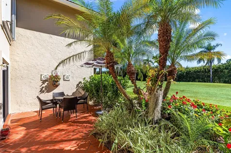 7 Stratford Drive Boynton Beach FL 33436