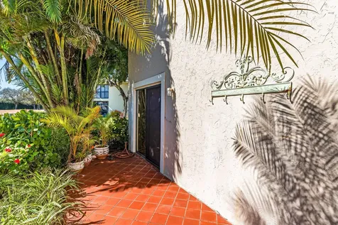7 Stratford Drive Boynton Beach FL 33436