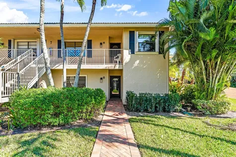 7 Stratford Drive Boynton Beach FL 33436