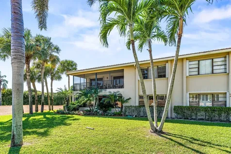 7 Stratford Drive Boynton Beach FL 33436