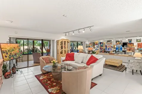 7 Stratford Drive Boynton Beach FL 33436