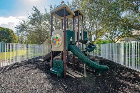 3887 Hamilton Key West Palm Beach FL 33411