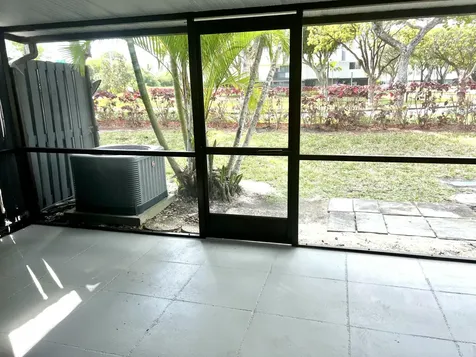 102 Shoreview Drive Greenacres FL 33463