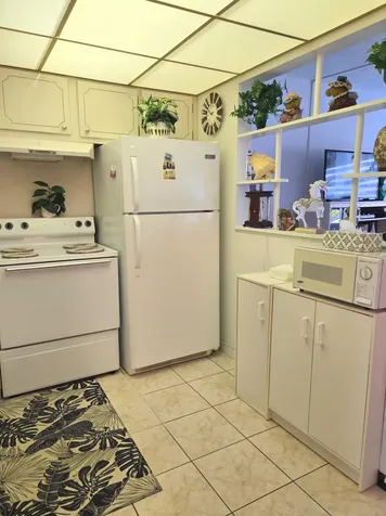 2180 Lake Osborne Drive Lake Worth Beach FL 33461