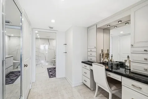 2727 S Ocean Boulevard Highland Beach FL 33487