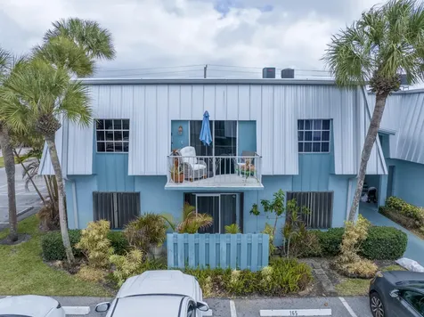 950 S Kanner Highway Stuart FL 34994