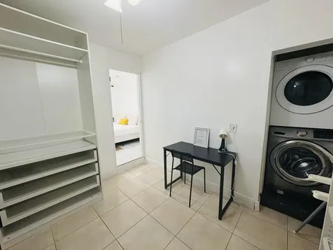 2711 Ne 11th Terrace Pompano Beach FL 33064