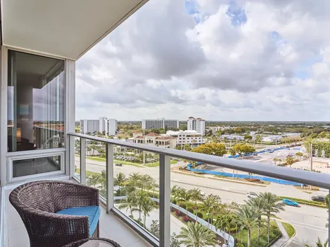 1 Water Club Way North Palm Beach FL 33408