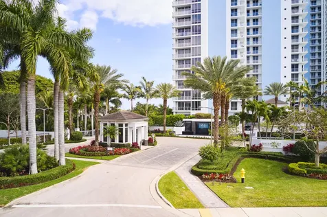 1 Water Club Way North Palm Beach FL 33408