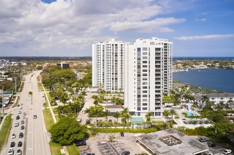 1 Water Club Way North Palm Beach FL 33408