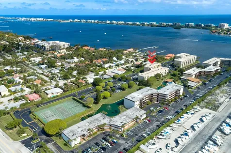 890 N Federal Highway Lantana FL 33462
