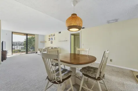 890 N Federal Highway Lantana FL 33462