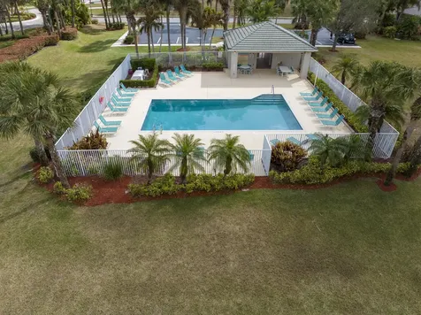 625 Sw Long Key Court Port Saint Lucie FL 34986
