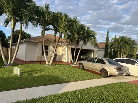 5973 Azalea Circle West Palm Beach FL 33415