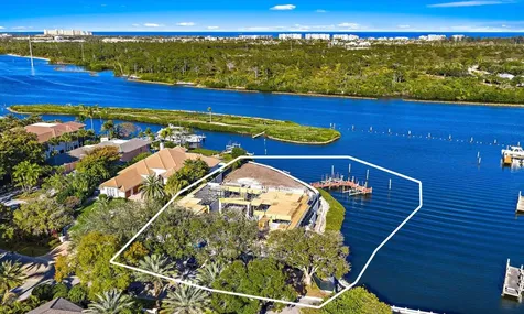 217 Commodore Drive Jupiter FL 33477