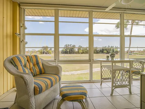 56 Woodland Drive Vero Beach FL 32962