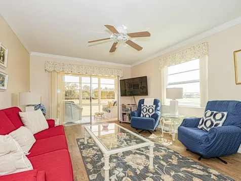 56 Woodland Drive Vero Beach FL 32962