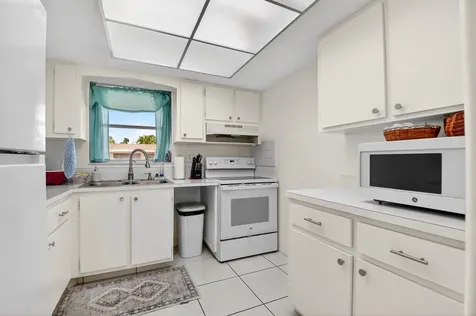 2593 W Dudley Drive West Palm Beach FL 33415