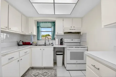 2593 W Dudley Drive West Palm Beach FL 33415