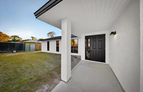2202 Se Glover Street Port Saint Lucie FL 34984