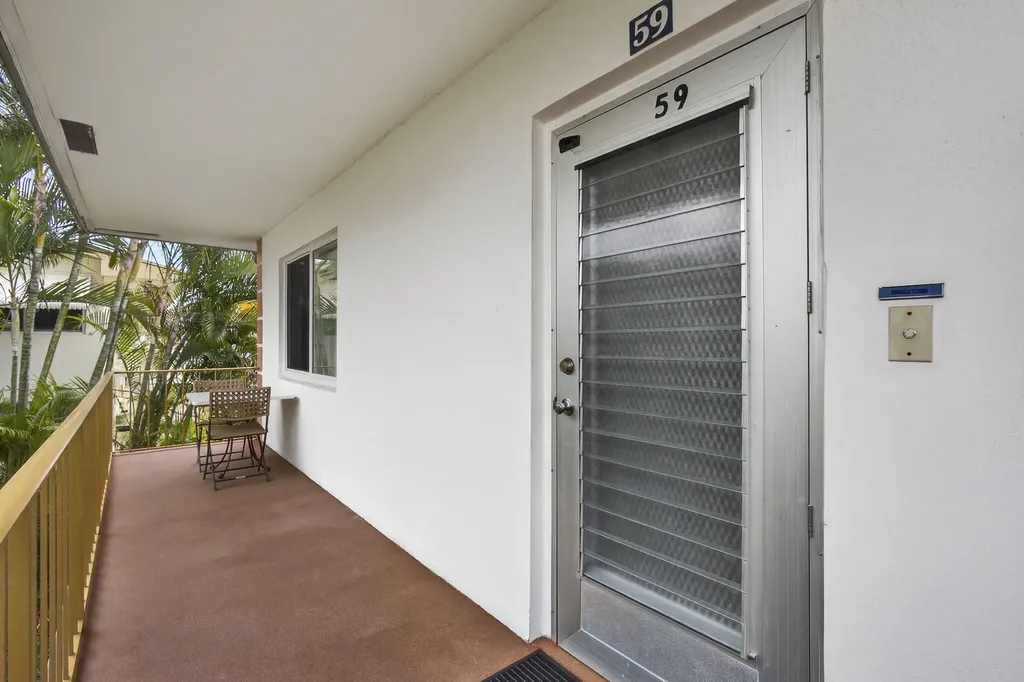 59 Plymouth G West Palm Beach FL 33417